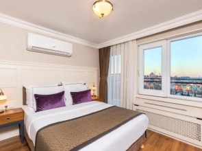 Meroddi La Porta Hotel