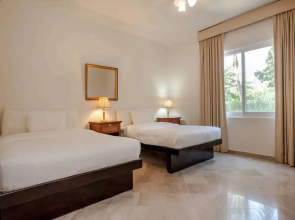 Arena 2Br Condo By Rmh