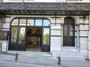 Nusret Bey Hotel
