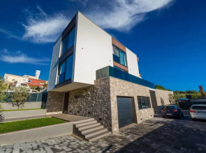 Villa Emotha