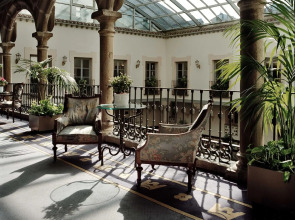 Hotel Palacio de los Velada