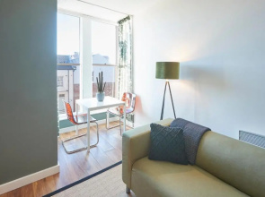 Host Stay Abbey Nest