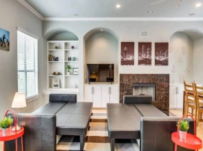 Stylish Three Story Oak Lawn House