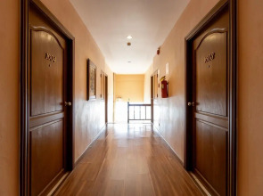 Thipurai Annex Hotel