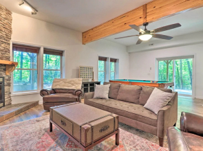 2 Mi to Sapphire Resort: Home w/ Hot Tub & Games!