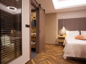 Adryades luxury apartments