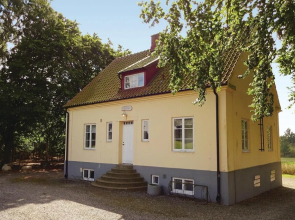Awesome Home in Tomelilla With 5 Bedrooms