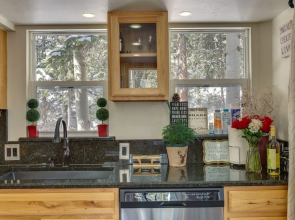 Idaho Springs Cabin w/ Hot Tub on Half Acre!