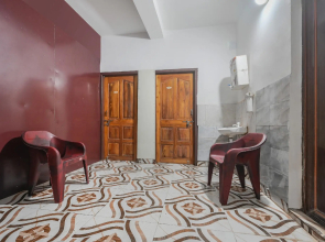 OYO 81506 Ares Residency