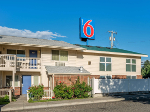 Motel 6 Clarkston, WA