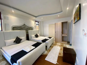Lily Beachfront Apartments