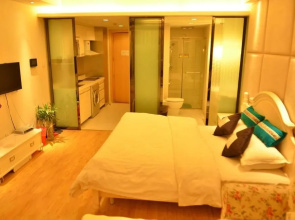 Four Leaf Clover Boutique Apartment Hotel
