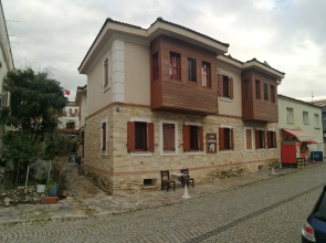 Casa Callinos
