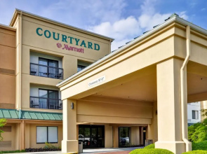 Courtyard by Marriott Dalton