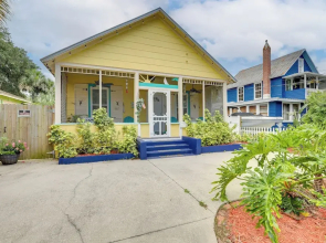 Pet-friendly St Augustine Home: Steps to Downtown!
