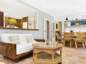 Nice House With Private Garden and Shared Pool in the Pleasant Llafranc