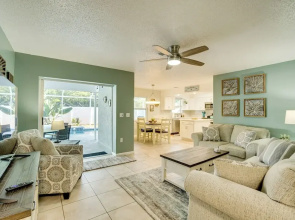 3 Mi to Manasota Key: Stylish Single-story Home!