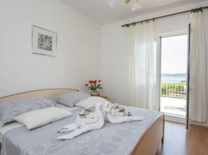 Modern Apartment in Seget Donji With View of the Sea