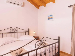 Holiday Home Lovište