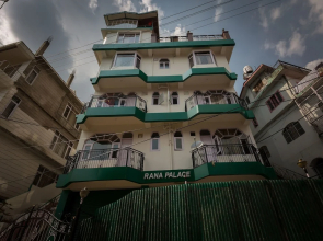 OYO 12685 Home 2BHK Hill View Sankat Mochan