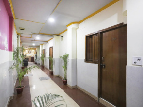 OYO 74656 Hotel Quadis