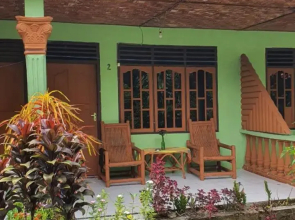 Wisma Batu Mandi and Jungle trekking