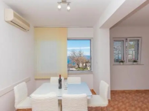 Apartment Ana