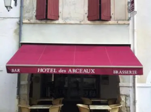 Hotel Les Arceaux