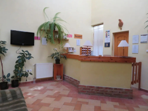 Józsi Bácsi Vendéglője és Szállodája