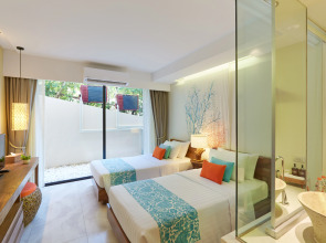 Отель Bandara Beach Resort, Phuket