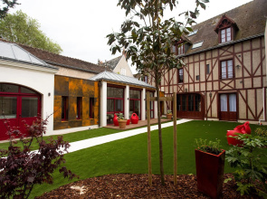 Hôtel Au Charme Rabelaisien