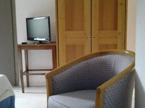B&B Isola 2000