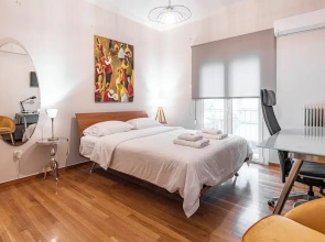 Alopece City Apartment