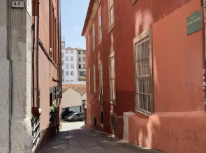 Colimi · The Wondrous Apartment Next to Av. Aliados