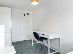 Montpellier Road 121