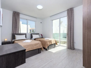 Green Bay Villa 17 in Protaras
