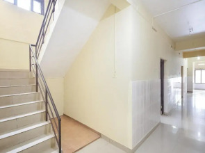 Royal Tourist Home by OYO Rooms