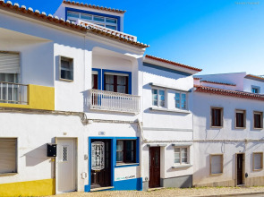 A18 - Chimney Townhouse in Historic Center