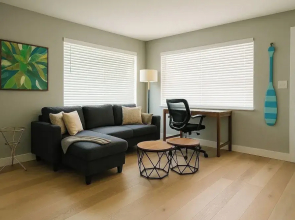 2 Coastal Units Walk to Beach Patio & Parking