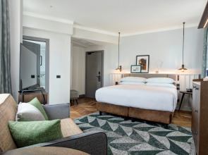 DoubleTree by Hilton Rome Monti