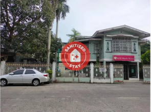 OYO 800 DDD Habitat Dormtel Bacolod