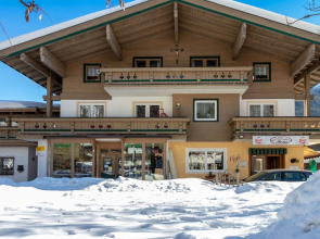 Spacious Apartment in Salzburg near Ski Area