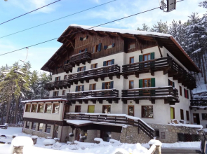 Hotel Garnì Mille Pini