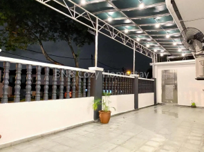 BNB Cozy Homestay @ Bdr Country Homes (Corner Hse)