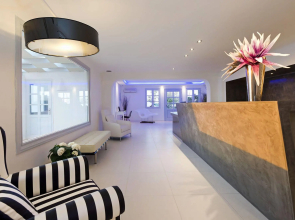 Lilium Santorini Hotel