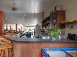 First Resort Albergo