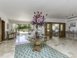 Luxurious 5-bdr villa at Casa de Campo