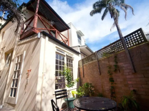 ED24 Renovated Terrace House Moments to Train