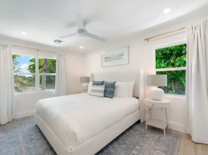 Cocoplum 10 in George Town