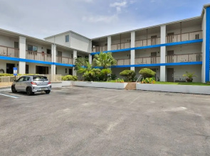 Driftwood Resort